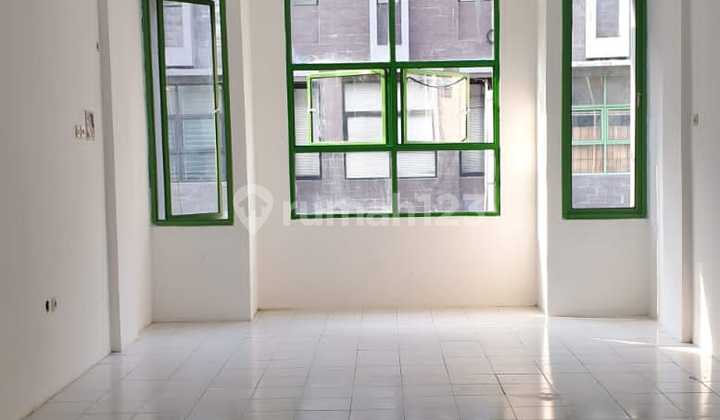 12Aldisewakan Ruko 4.5X15m2 3,5 Lantai Taman Pluit Kencana