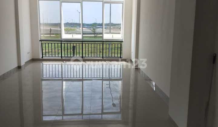 7Al Disewakan Ruko 4.5X15m2 4 Lantai Golf Island Pik