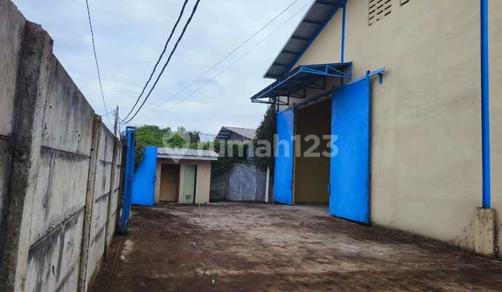 9A For Rent Wide Warehouse 1,600M2 Cipondoh Tangerang