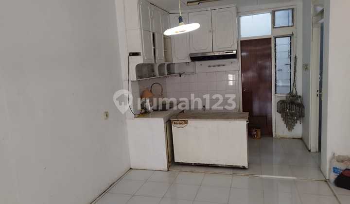 For Rent: 6x15m2 Newly Renovated House in Kosambi Housing Complex For Rent: 6x15m2 Newly Renovated House in Kosambi Housing Complex