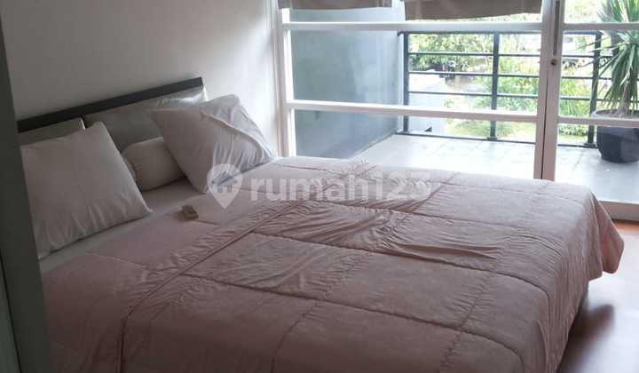 14Aldijual Rumah Luas 335 M2 Semi Furnish Bintaro Rumah
