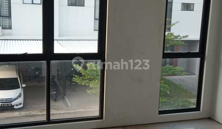 11Al Disewakan Rumah Green Lake City Asia 8X18 KT 3+1