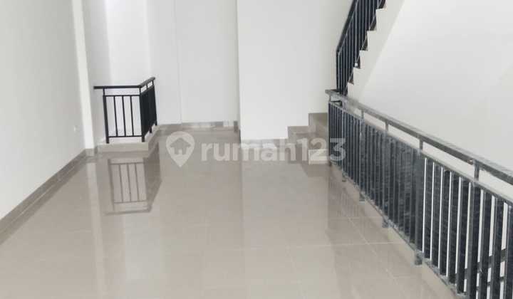 1Alstf Disewakan Ruko Golf Island 4,5X15