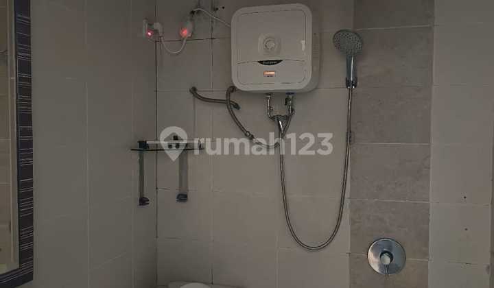 9Al di Jual Rumah Green Lake City Amerika Latin 2