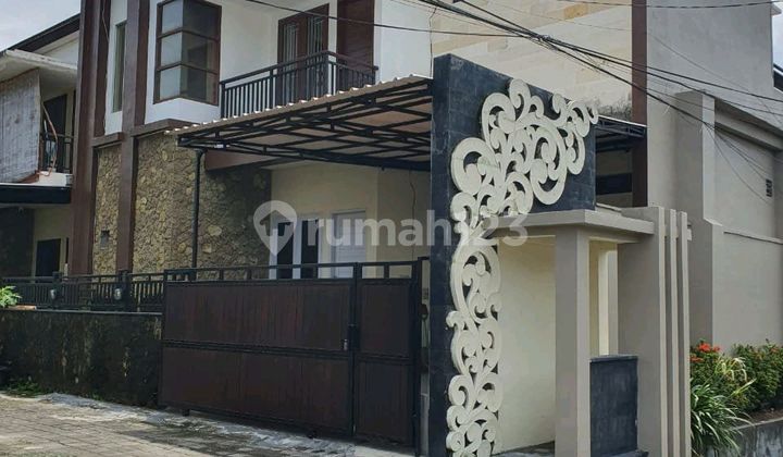 Dijual-Rumah Full Furnised