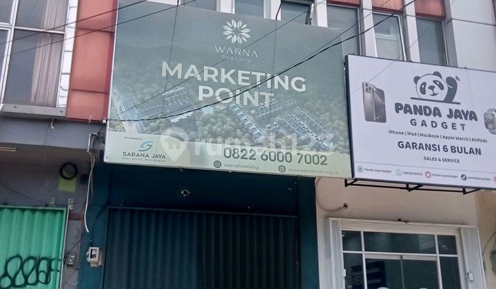 For Rent 3-Story Shophouse in Ciputat Commercial Area