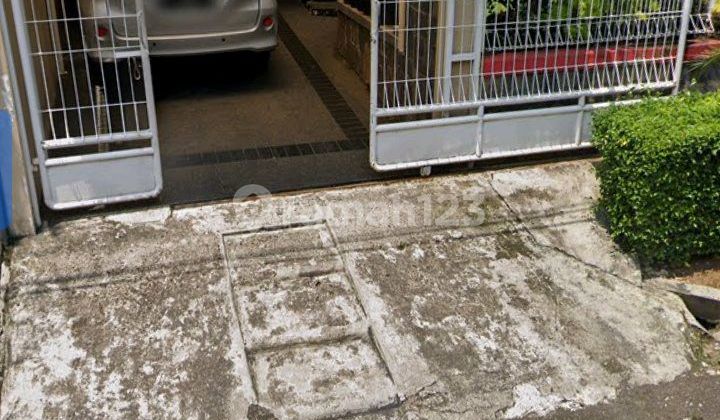 Di Sewakan Rumah Besar Cocok Utk Kantor di Bintaro