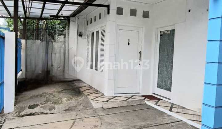 For Rent House Suitable For Office In Bintaro 2