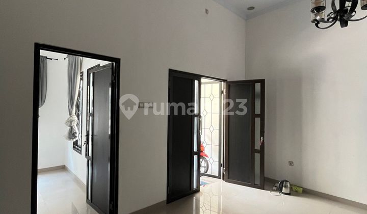 For Rent 2-Story House in Lenteng Agung 2