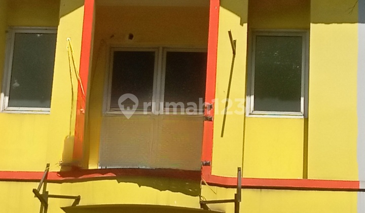 Disewakan Ruko 2 Lantai di Kawasan Komersial Bintaro Disewakan Ruko 2 Lantai di Kawasan Komersial Bintaro