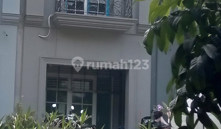 Disewakan Ruko 2 Lantai di Kawasan Komersial Joglo