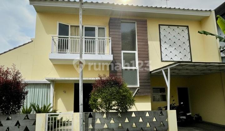 Rumah Semi Furnished Cluster Eksklusif Terbatas di Cirendeu Residence