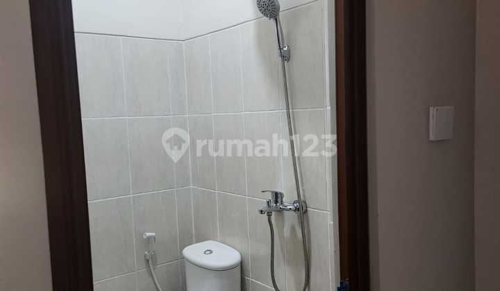 12-Room Kosan Fully Furnished 270M² in Jatinangor with Spacious Parking 2