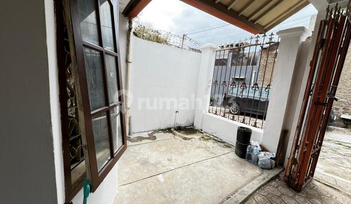 Ready-to-Occupy 3-Bedroom House in Griya Jatinangor 1 Near Tanjungsari Town Square