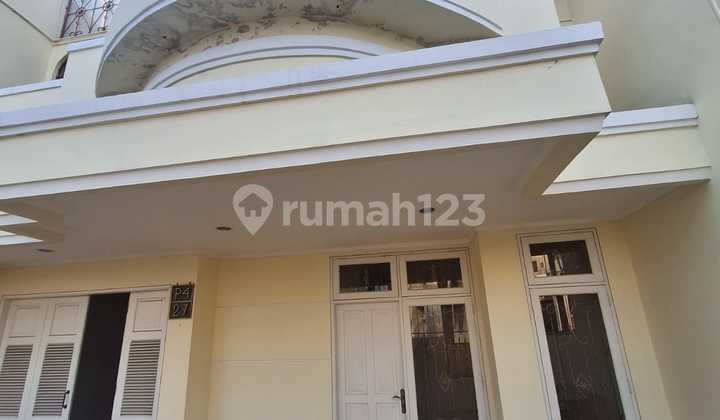 Disewakan Rumah Green Garden Disewakan Rumah Green Garden