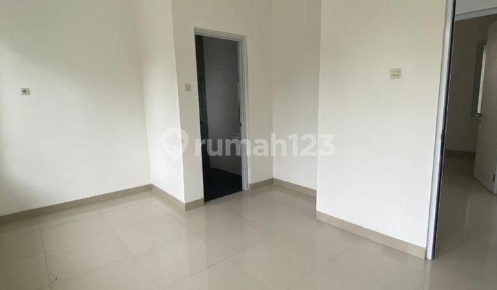 Rumah Disewakan di Casajardin, Brand New 2