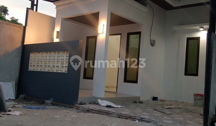 Rumah Dalam Cluster Pondok Aren Bintaro