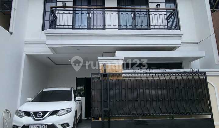 Jual Rumah Model American Classic Pamulang Jual Rumah Model American Classic Pamulang