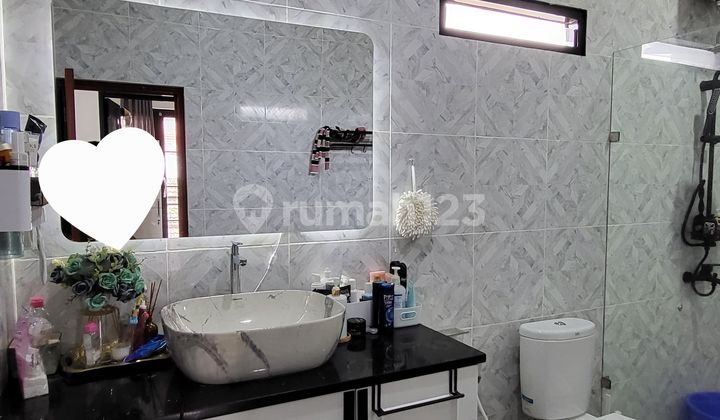 Jual Rumah Model American Classic Pamulang 2