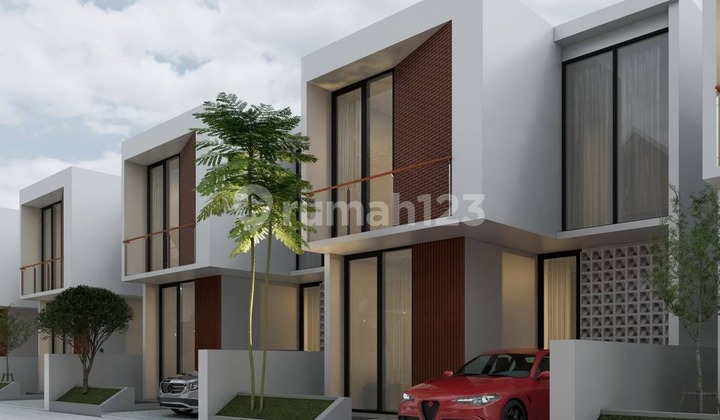 Exclusive 2-Story Residence in Premium Area | Cash Only 1