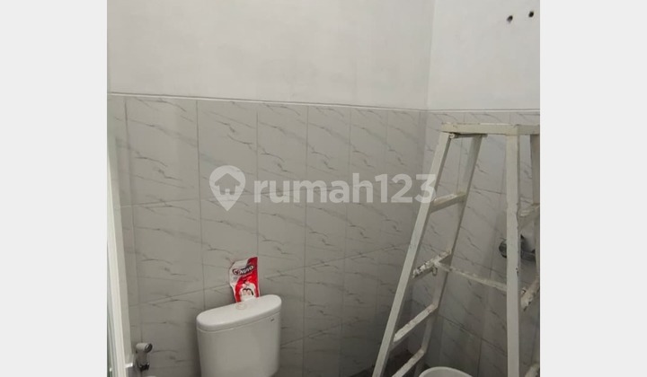 1-Story House in a Strategic Point in Cilacap, Quick Access 1-Story House in a Strategic Point in Cilacap, Quick Access