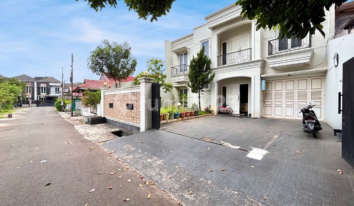 Semi-Furnished Luxury House ! Superrrr Wide Road Access 2