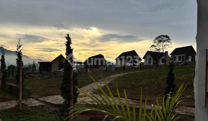 Tanah Kavling Nuansa Eropa Legalitas SHM View Pegunungan 500 Mdpl