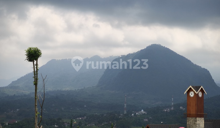 European Classic Themed Land Plot Near Natural Tourist Destinations