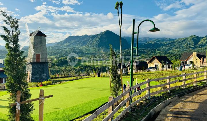 Tanah Kavling Murah dengan View Pegunungan dan Bernuansa Eropa