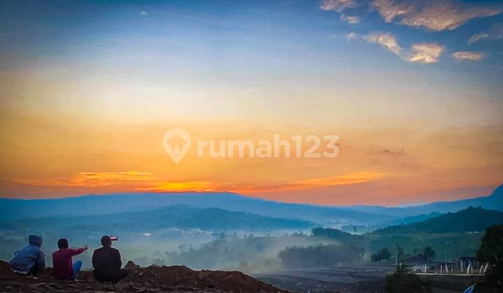 Affordable Land Plots in East Bogor with SHM Certificate, Mountain Scenic View. Affordable Land Plots in East Bogor with SHM Certificate, Mountain Scenic View.