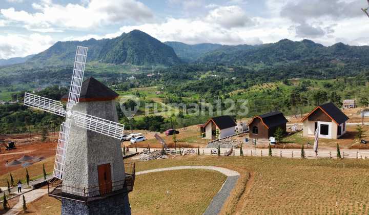 Affordable Plot of Land Near Tourist Area, Flood-Free, Free SHM