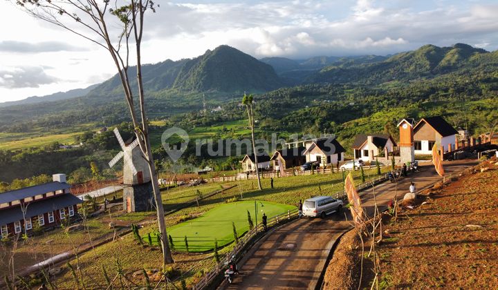Tanah Kavling View Pegunungan Nuansa Eropa Lokasi Strategis