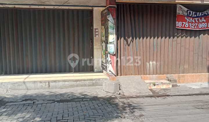 Shop House Suitable for Hotel and Car Showroom and Official Workshop