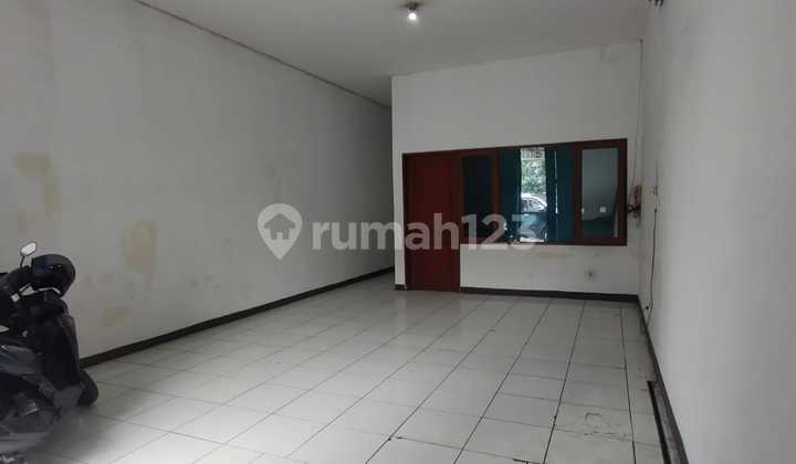 Dijual Ruko 3.5 Lantai Siap Pakai di Astana Anyar Bandung Dijual Ruko 3.5 Lantai Siap Pakai di Astana Anyar Bandung