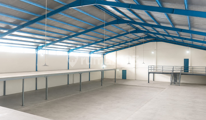 Ready-to-Use Good Warehouse at Soekarno Hatta Bandung, Strategic Location Ready-to-Use Good Warehouse at Soekarno Hatta Bandung, Strategic Location