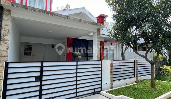 Dijual Rumah Dua Lantai Full Furnished di Bintaro Akses Toll dan Dekat Mall