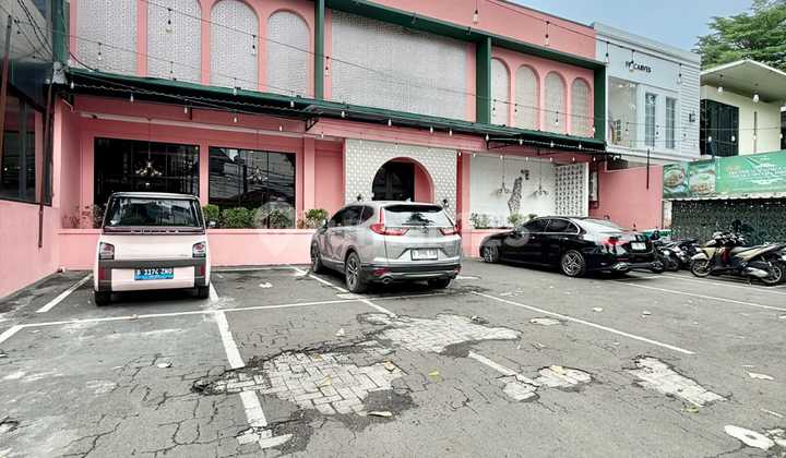 Dijual Gedung di Kemang Zona Komersial Sudah Furnished