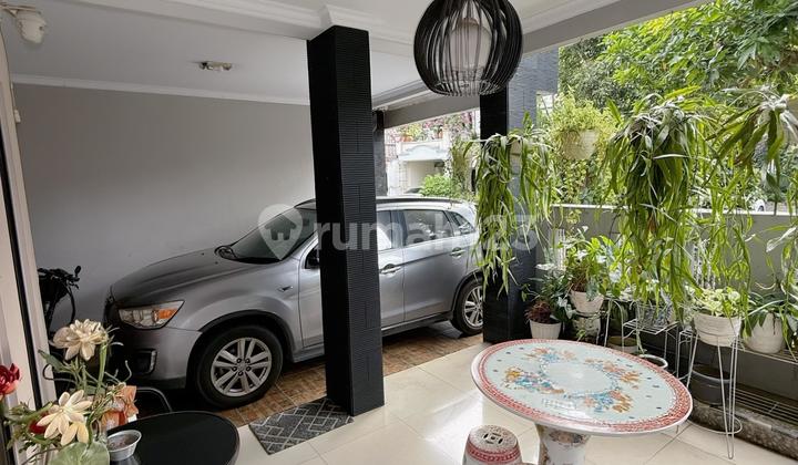 Dijual Rumah Siap Huni Tiga Puluh Menit ke Pondok Indah