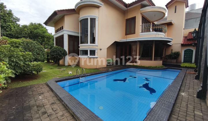 Jual Rumah Dua Lantai Lokasi Dekat MRT Lebak Bulus