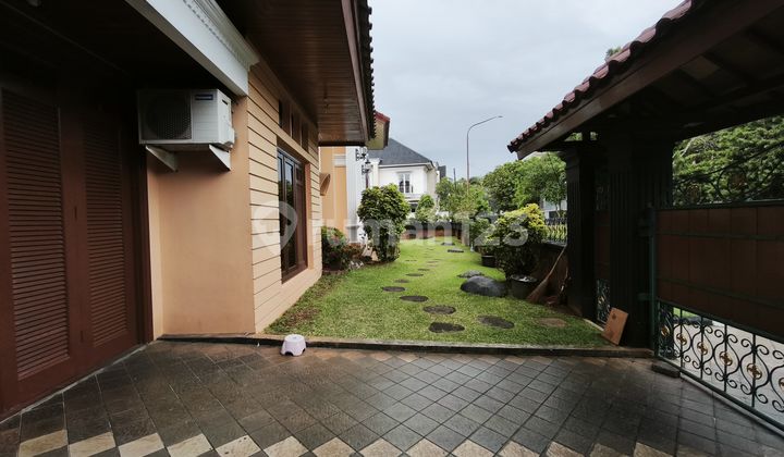 Jual Rumah Dua Lantai Lokasi Dekat MRT Lebak Bulus 2