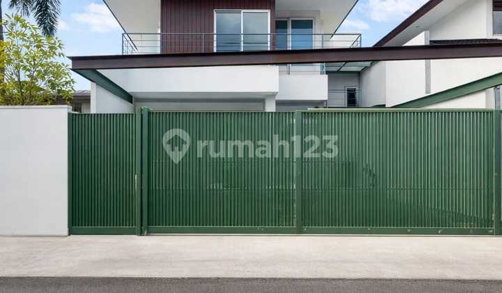 For Sale New House Modern Tropical Concept in Pondok Indah 2