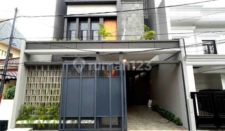 New Three-Story House for Sale in Pondok Indah