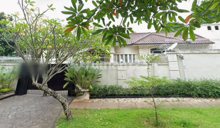 Dijual Rumah di Villa Cinere Mas dengan Tanah yang Luas dan Row Jalan Lebar
