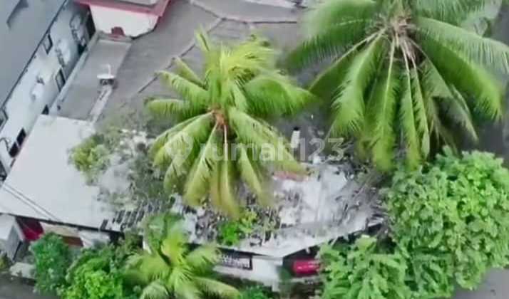 For Sale House Near Blok M Plaza, Suitable for Boarding House or Cafe. For Sale House Near Blok M Plaza, Suitable for Boarding House or Cafe.