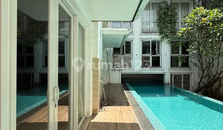 Dijual Rumah Siap Huni di Pondok Pinang