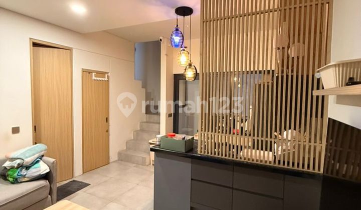 Must Sell Fast Ready-to-Occupy 2-Storey House in Tanakayu Jiva BSD, Fully Furnished & Spacious Carport 2