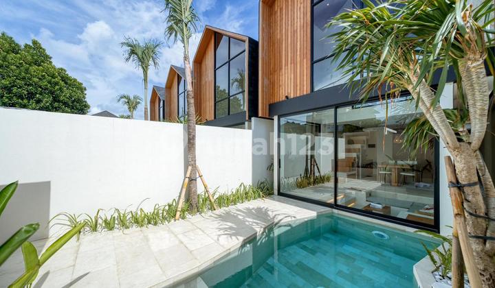 Modern Design Villa For Sale In Jimbaran - Private Pool & High Investment Potential Modern Design Villa For Sale In Jimbaran - Private Pool & High Investment Potential