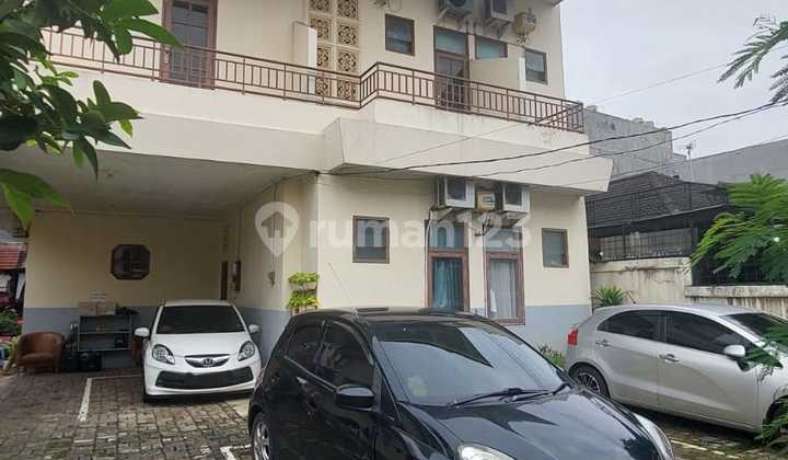 Boarding House in Radio Dalam, South Jakarta. Boarding House in Radio Dalam, South Jakarta.