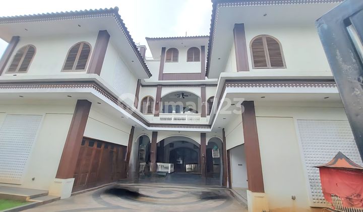 Rumah Mewah + 33 Kontrakan.+ 24 Kamar Kost di Jakarta Selatan Pondok Pinang