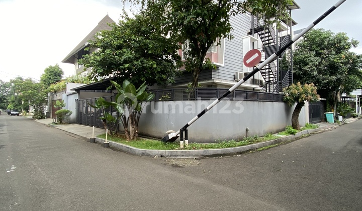 Pondok Indah Terawat Lokasi Favorit Selangkah ke Pim